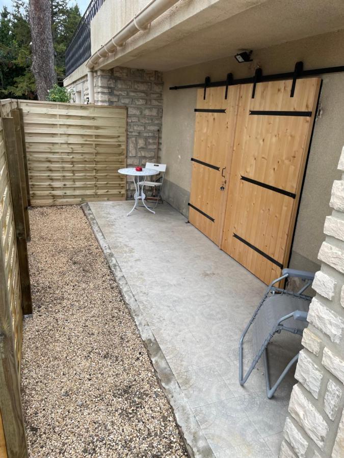 Joli Logement Au Pied Des Alpilles Eyguières Exterior foto